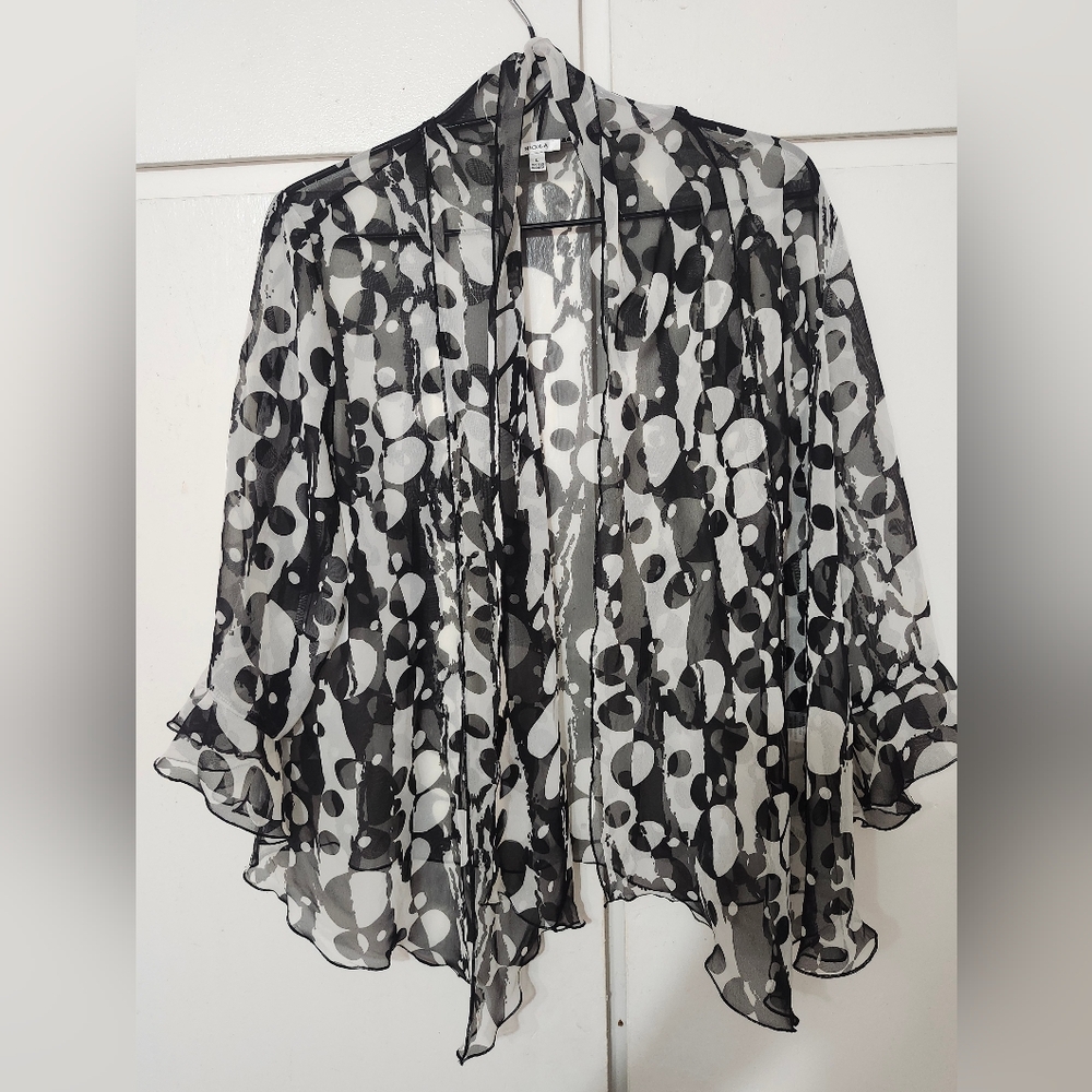 NICOLA Monochrome Sheer Kimono